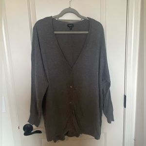 Torrid size 3 gray sweater